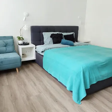 Apartman Modern Courtyard